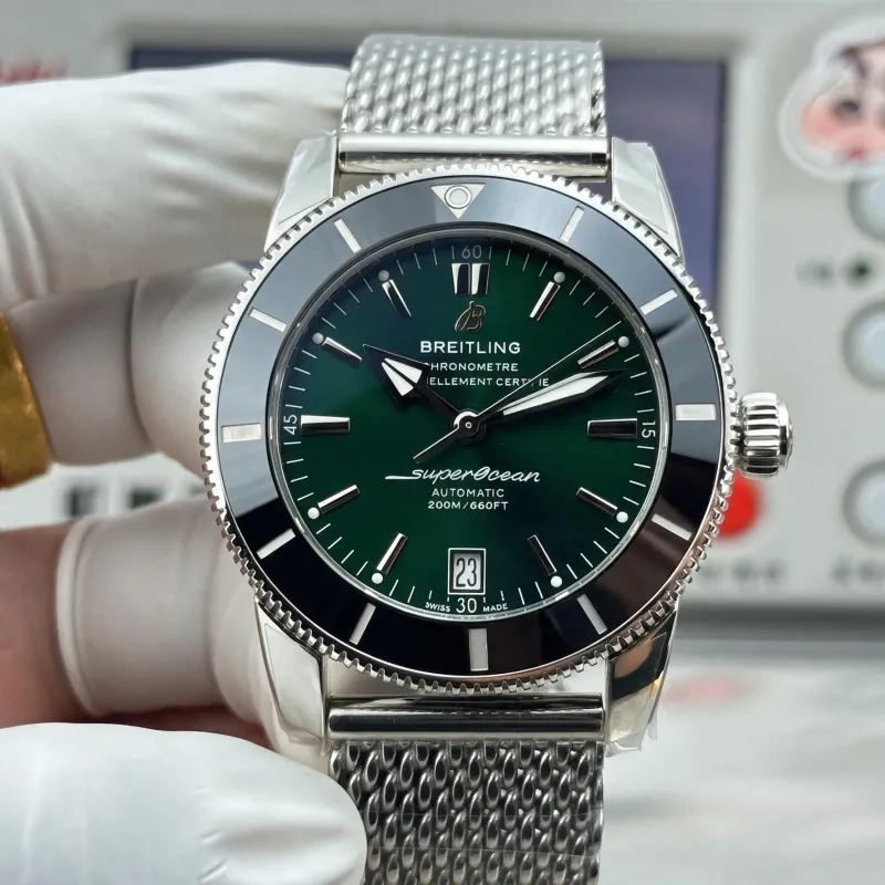 Breitling ocean Heritage AB2010121L1A1 Replica - Green Dial Milanese Mesh
