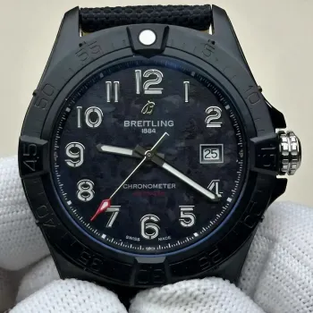 Breitling Avenger S17328101B1X1 Replica - Black Dial Fluted Bezel