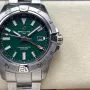 Breitling Avenger A32320101B1A1 Replica - Green Dial Fluted Bezel