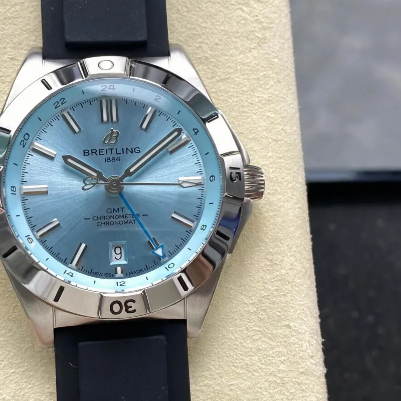 Breitling Chronomat P32398101C1S1 Replica - Ice Blue Dial Fluted Bezel
