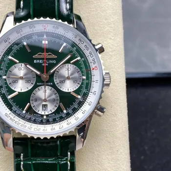 Breitling Navitimer AB01384C1L1P1 Replica - Green Dial Fluted Bezel