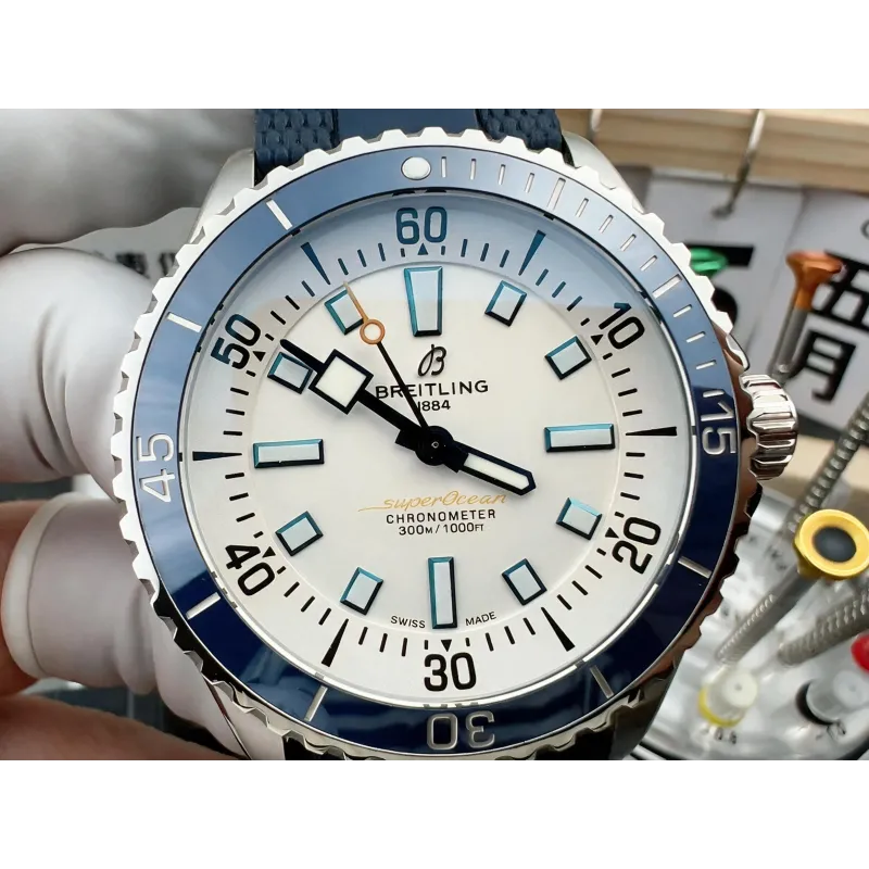 Breitling ocean A17375E71G1S1 Replica - Silver Dial Fluted Bezel