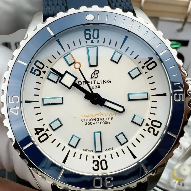 Breitling ocean A17375E71G1S1 Replica - Silver Dial Fluted Bezel