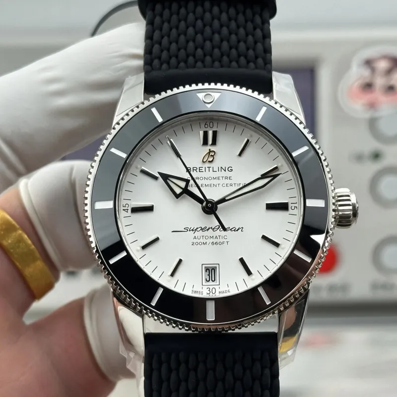 Breitling ocean Heritage AB201012 Replica - Silver Dial Milanese Mesh