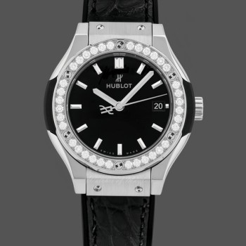 Super Clone Women's Hublot Classic Fusion 33MM Lady  581.NX.1171.LR.1104 Black