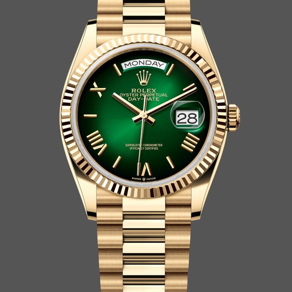 Super Clone Men's Rolex Day Date 40-M228238 00691, Yellow Gold, Green Ombre Dial, Green Ombre Dial